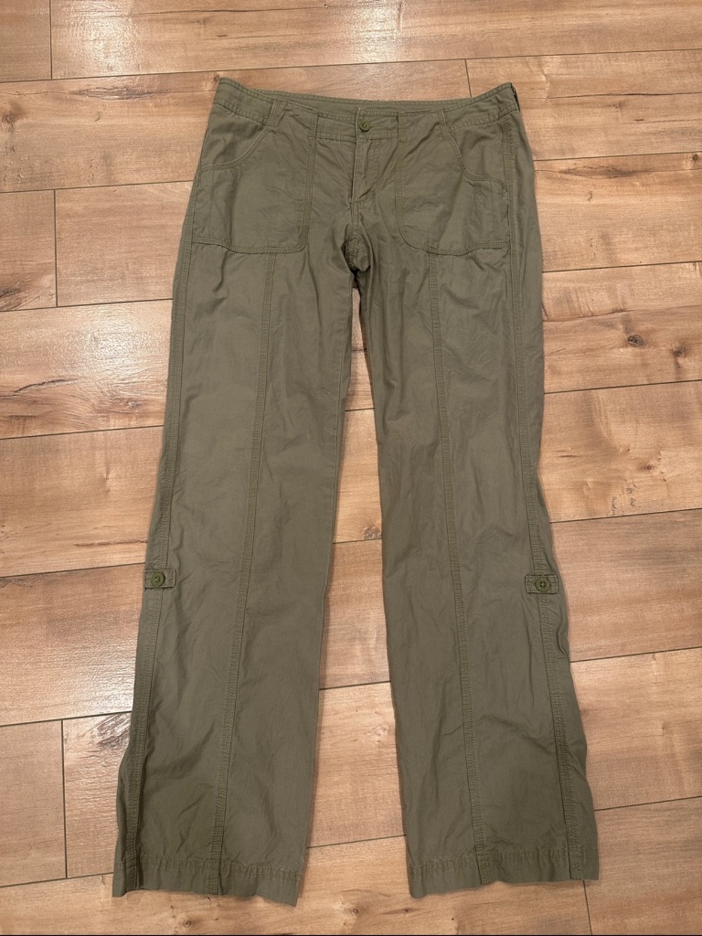 The North Face Olive Green Women’s Lightweight Cargo Utility Pants Sz 8